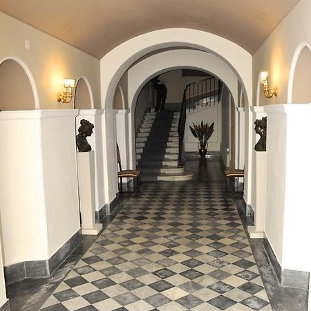 Alibrandi Palace Civitavecchia Bagian luar foto